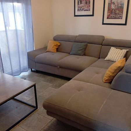 Apartman Olic Razanac Exterior photo